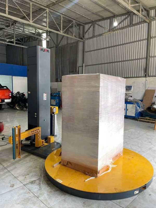 Máy quấn màng Pallet bàn xoay tự động YUPA
