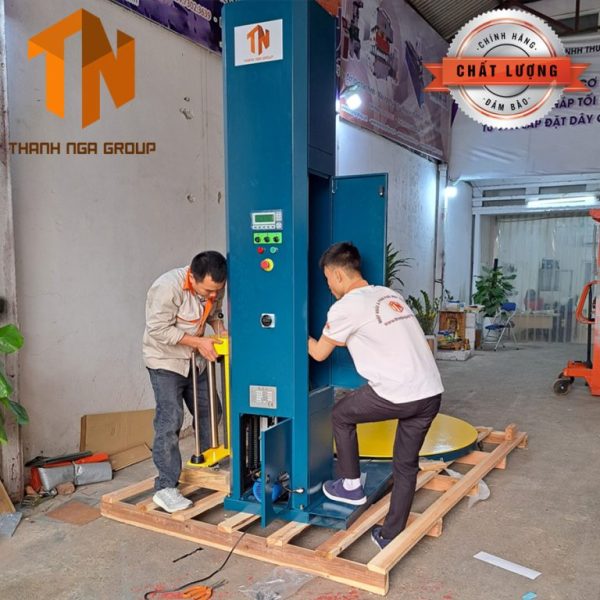 Máy quấn màng Pallet bàn xoay tự động