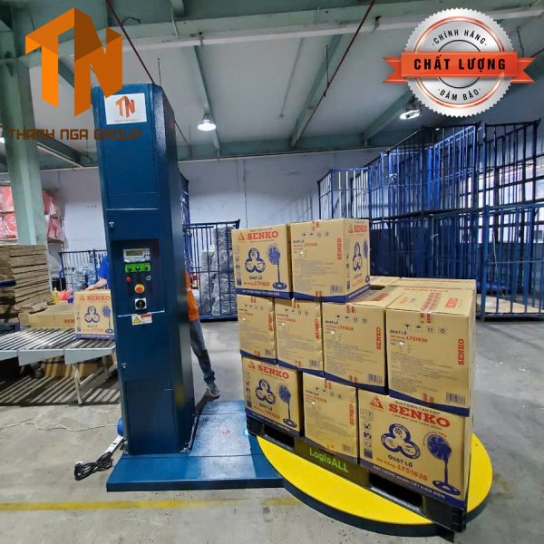 Máy quấn màng Pallet bàn xoay tự động